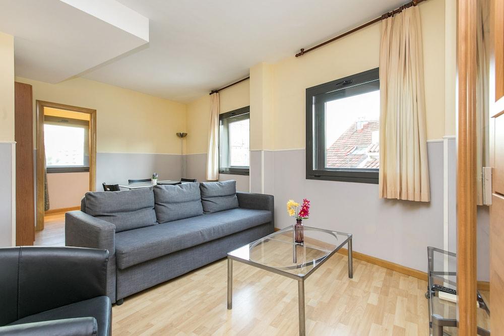 Apartments Sata Park Guell Area Barcelona Exterior photo